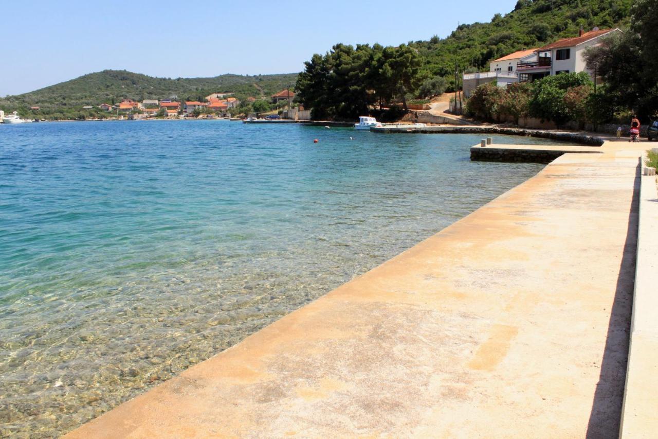 Luka  Apartments By The Sea Luka, Dugi Otok - 8182 מראה חיצוני תמונה