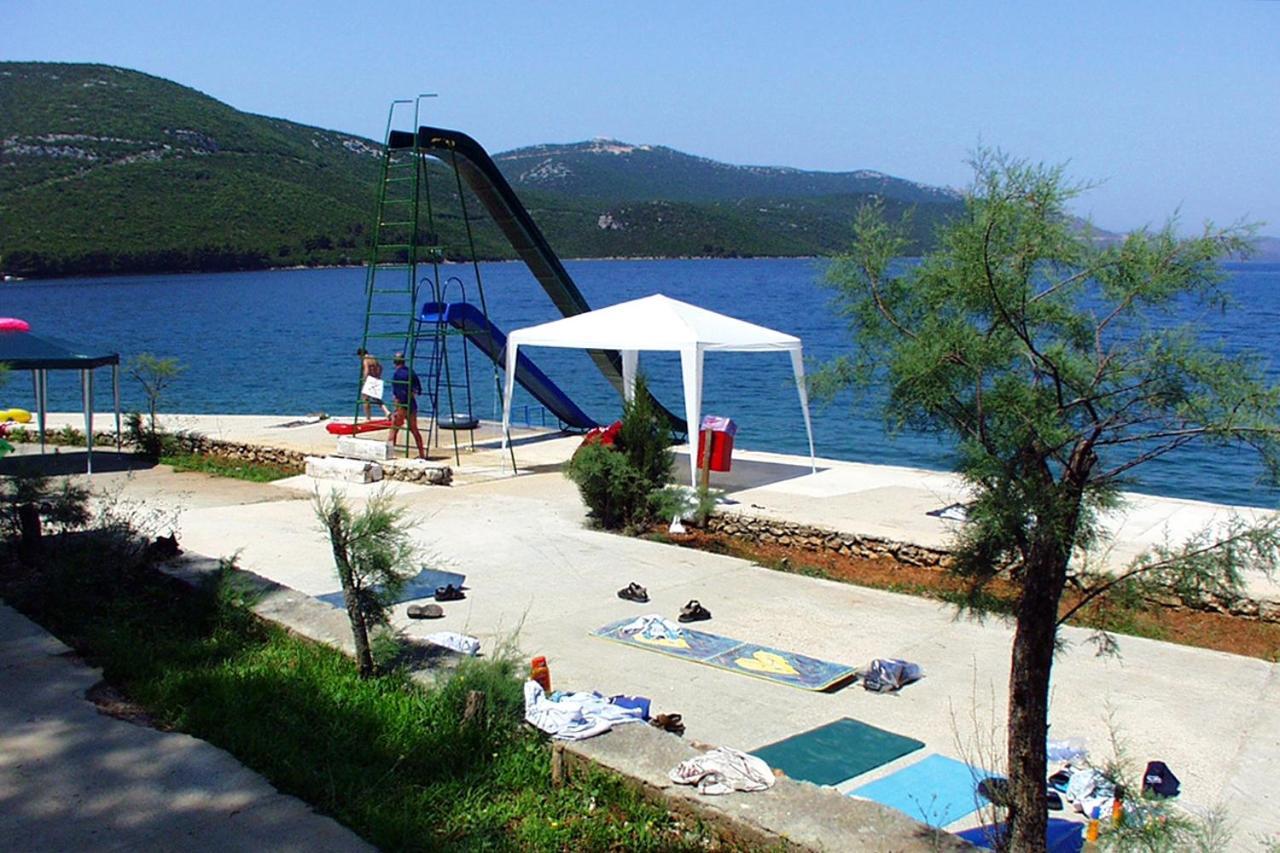 Luka  Apartments By The Sea Luka, Dugi Otok - 8182 מראה חיצוני תמונה